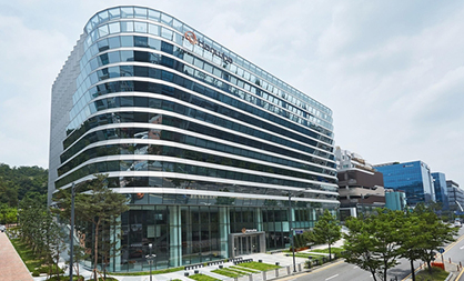 Relocated the head office to Hanwha R&D Center in Pangyo